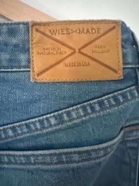 Like New Wies Made Women’s Straight Leg Jeans - 28